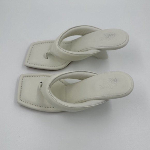 GIA BORGHINI Puffy Strap Sandal - Picture 9 of 10